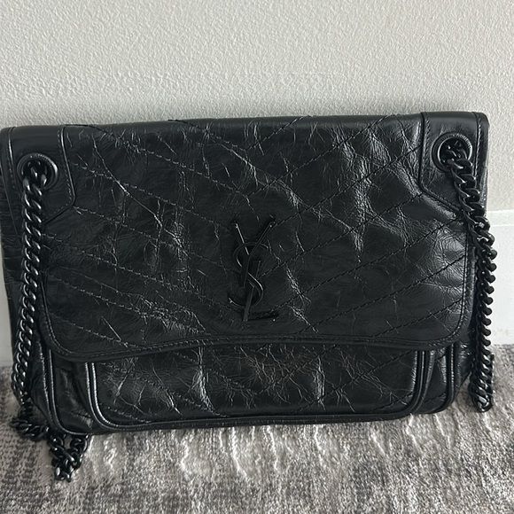 Authentic Saint Laurent Medium Niki bag - Picture 8 of 13